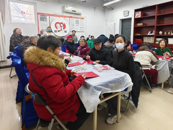 非遗金箔画手工制作走进北京全总驿站